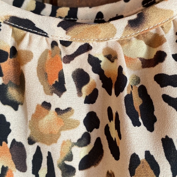 CAbi Animal Print Leopard Silky Cami Tank Top Tan Black Gold Size SMALL - Picture 5 of 9